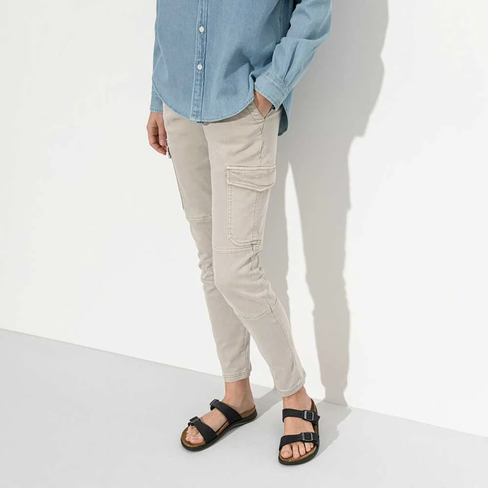 Birkenstock Women's Sierra Oiled Leather Sandal - Black - Regular/Wide 8 Birkenstock Women's Sierra Oiled Leather Sandal - Black - Regular/Wide - Image 6