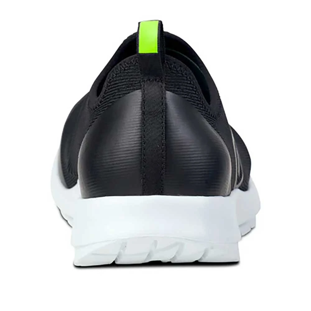 OOfos Women's OOmg Sport Shoe - White/Black- Regular (B) 7 OOfos Women's OOmg Sport Shoe - White/Black- Regular (B) - Image 5