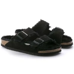 Birkenstock Arizona Shearling Sandal - Black - Regular/Wide -Birkenstock Shop 752663 pair