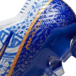 Unisex Nike Mercurial Zoom Vapor 15 Elite CR7 FG Soccer Shoe - White/Metallic Copper - Regular (D) 15 Unisex Nike Mercurial Zoom Vapor 15 Elite CR7 FG Soccer Shoe - White/Metallic Copper - Regular (D) -Birkenstock Shop DQ5299 182 PHSYD002 2000